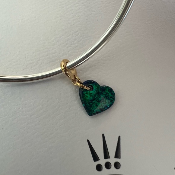 Pandora Opalescent Green Heart Dangle Charm authentic NWOT - Picture 1 of 3